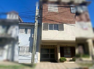 Departamento de 2 ambientes, Quilmes · Gz Hermoso y Amplio! Depto 2 Amb. en Pleno Centro Bernal (Video Disponible)