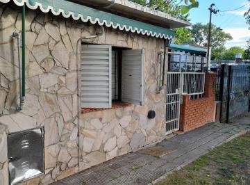 JYB-JY1-1038_2 · Casa 4 Ambientes. | 72 Al 1600