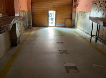 Local comercial · 100m² · Local - Flores