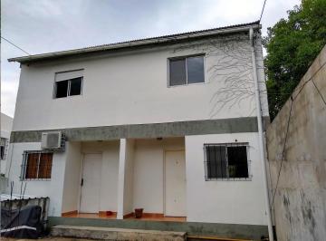 Departamento · 60m² · 3 Ambientes · PH Tipo Duplex Al Fondo en Tigre Centro