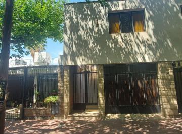 Departamento de 5 ambientes, Ciudad de Mendoza · 6° Seccion. Moldes /olascoaga