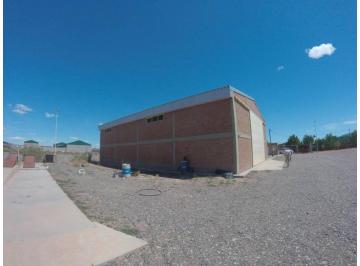 Bodega-Galpón · 428m² · Vendo Base, con Galpón y Oficinas en Rincón de Los Sauces.