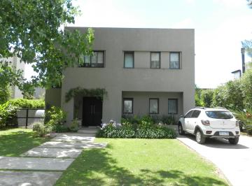 Casa de 5 ambientes, San Fernando · Segunda Quincena Enero 2027 Alquiler Temporario - Lindísima Casa