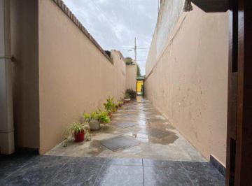 PH de 2 ambientes, Chascomús · ¡Ideal Primer Vivienda! Depto PH de 47 m². Calle Brasil. Chascomus, Buenos Aires