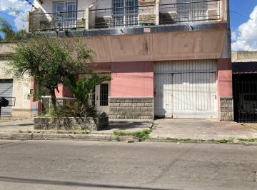 Bodega-Galpón , La Matanza · Galpon o Deposito de 280 m² Cubiertos en Lomas del Mirador