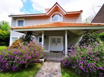 Casa de 5 ambientes, Luján · Las Praderas