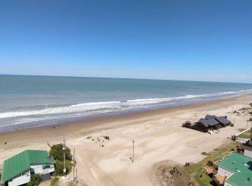 GIA-GI1-2336_2 · Venta 2 Amb Frente Al Mar! Edificio de Categoría!