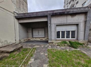 OMP-OMP-2967_2 · Casa 3 Amb. Cochera. Jardin. Patio. Caseros