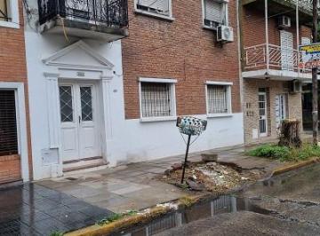 Departamento de 3 ambientes, Tres de Febrero · Saenz Peña en Alquiler 3 Amb. P Baja Frente con Patio