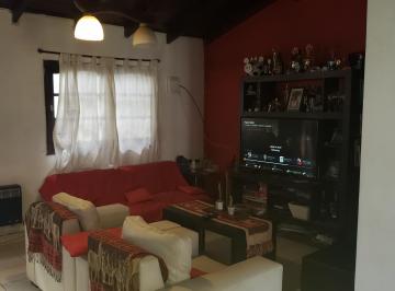 Casa de 5 ambientes, La Plata · Casa con 224 m² Totales, 3 Dorm. en Venta en Tolosa