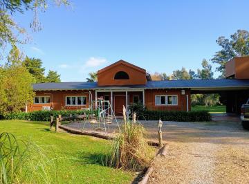 Casa de 6 ambientes, Brandsen · Casa Estilo Campo, Campos de Roca 1ha