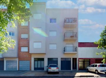 Departamento · 74m² · 5 Ambientes · 15 E 58 y 59 - Depto de 3 Dorm.