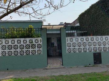 Casa · 3 Ambientes · Casa - Lanús
