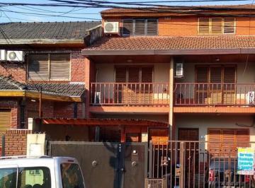 PH · 140m² · 4 Ambientes · 1 Cochera · PH - Moron Norte