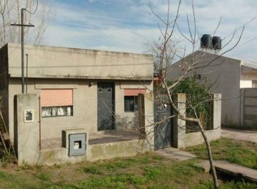 Casa · 75m² · 3 Ambientes · Casa - Coronel Brandsen