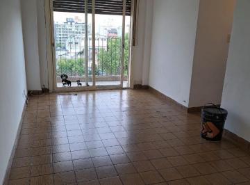 Departamento · 40m² · 2 Ambientes · Departamento de 2 Amb con Balcon Contrafrente