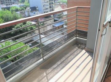 Departamento · 39m² · 2 Ambientes · 2 Ampl Amb Bcón Alto a Pulmón Luz/sol Bño Coc C/barra 12 Añs