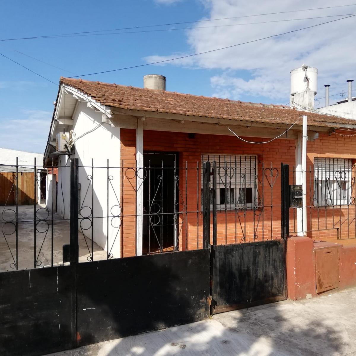 Dos viviendas en block, casa 2 dorm, 135m², El Progreso