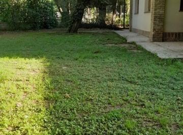 Casa · 300m² · 5 Ambientes · 1 Cochera · Casa Importante con Buen Terreno – La Bolsa – Sierras de Cba