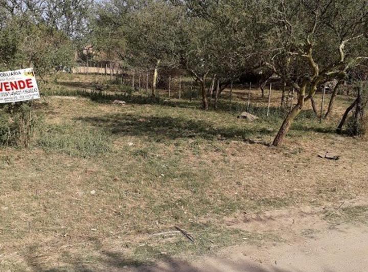 Terreno · 860m²
