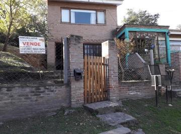 Casa · 200m² · 5 Ambientes · 2 Cocheras · Casa con Locales Comerciales en Villa Los Aromos