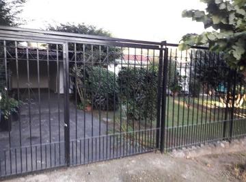 Casa · 250m² · 5 Ambientes · 2 Cocheras · Casa 4 Dorm. Completa a Una Cuadra del Río - V. Los Aromos