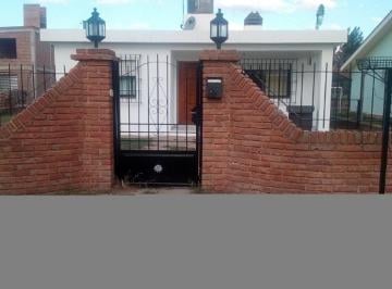 Casa · 90m² · 3 Ambientes · Casa 2 Dorm. con Gran Terreno a 2 Cuadras Ruta 5 - Anisacate