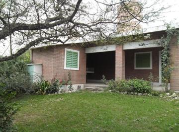Casa · 65m² · 2 Ambientes · 1 Cochera · Casa Nueva con Excelente Ubicación - Valle de Anisacate