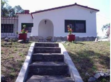 Casa · 145m² · 3 Ambientes · 1 Cochera · Casa en Venta 2
