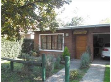 Casa · 100m² · 3 Ambientes · 1 Cochera · Casa en Venta 2