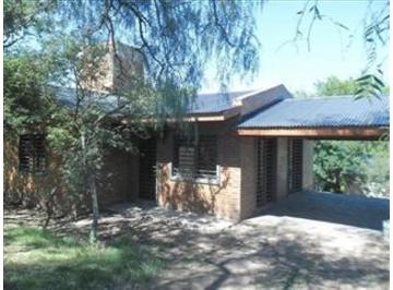 Casa · 120m² · 3 Ambientes · 1 Cochera · Casa en Venta 2
