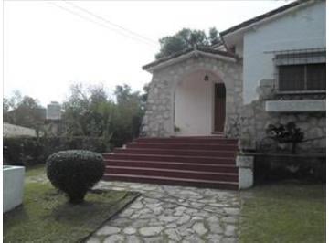 Casa · 145m² · 4 Ambientes · 1 Cochera · Casa en Venta 3