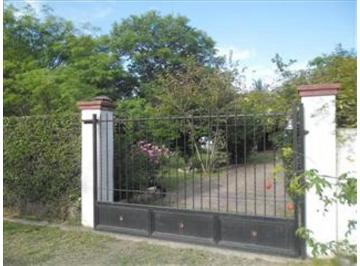 Casa · 370m² · 6 Ambientes · 1 Cochera · Casa en Venta 5 La Bolsa - Cba.