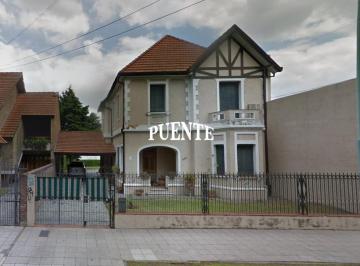 Casa · 280m² · 6 Ambientes · 5 Cocheras · Casa - Lomas de Zamora Oeste