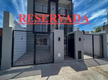 Departamento · 55m² · 3 Ambientes · Departamento Semipiso Al Frente con Balcon