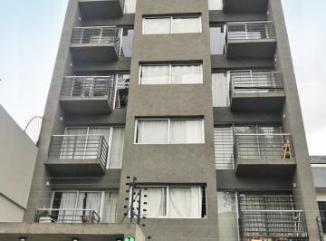 Departamento · 44m² · 2 Ambientes · 1 Cochera · Departamento 2 Ambientes en Venta en Morón