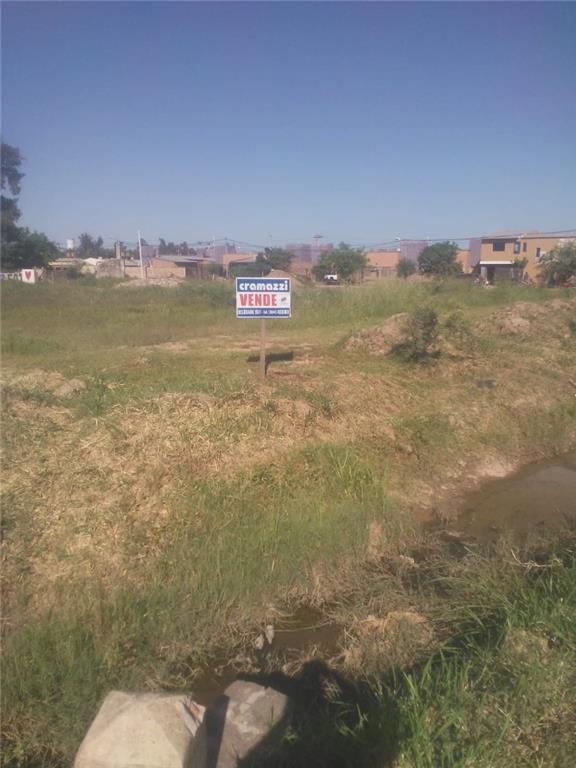 AV 33 LOS ESPAÑOLES 1100, Presidencia Roque Sáenz Peña, Chaco