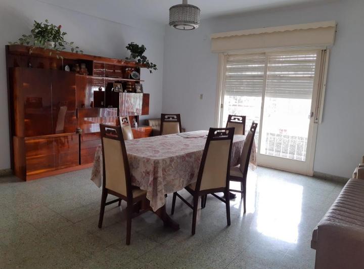 Casa · 450m² · 4 Ambientes