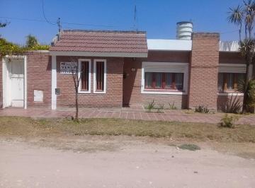Casa de 5 ambientes, Alta Gracia · Casa en Venta en Barrio Cámara - Alta Gracia