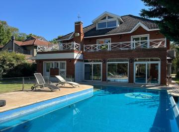 Casa de 7 ambientes, Esteban Echeverría · Casa en Venta Saint Thomas Sur Canning 4 Dorm. Piscina Apto Crédito