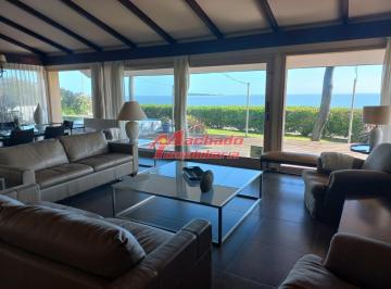 Foto1 · Casa en Venta Primera Linea de Playa Mansa.