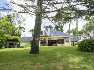 Foto1 · Espectacular Casa en Ubicacion Privilegiada Al Lado del Club del Golf