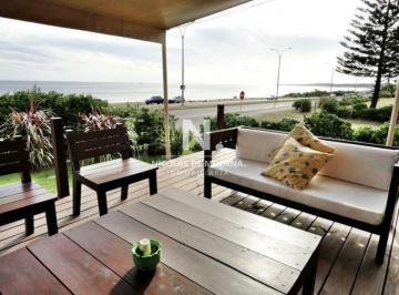 Foto1 · Casa en Venta y Alquiler Temporario Playa Mansa 4 Dorm.