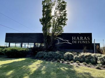 Terreno · 1035m² · Venta Terreno Haras de Funes Club de Campo