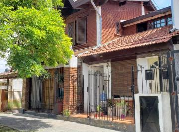 Departamento · 43m² · 3 Ambientes · 1 Cochera · Venta - Depto T/casa Independiente de 3 Amb en Pa, C/cochera!