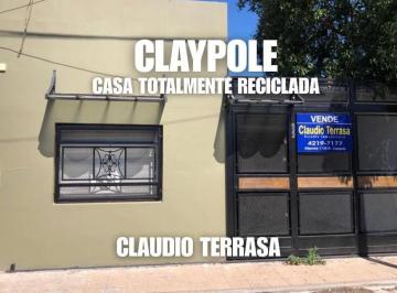 Casa · 110m² · 4 Ambientes · 1 Cochera · Casa en Venta en Claypole