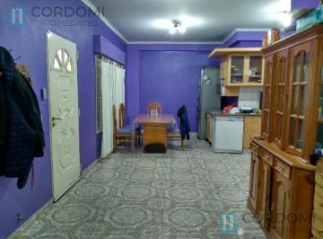 PH · 80m² · 3 Ambientes · Venta PH en Lanús Oeste Tipo Casa 3 Ambientes