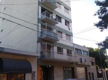 Departamento de 3 ambientes, Mataderos · Departamento - Mataderos