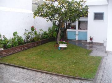 Casa · 144m² · 3 Ambientes · Casa - Lote 10x23 - Buen Jardín - Martínez