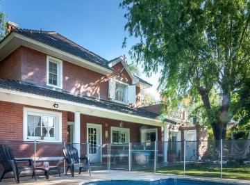 Casa de 4 ambientes, Ezeiza · Casa 4 Amb con Piscina y Quincho Alquiler Barrio Solar del Bosque Canning